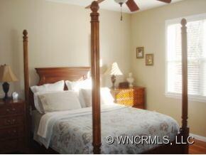 Model Master Bedroom