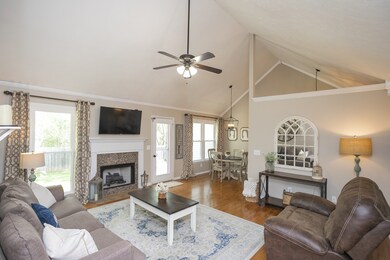 331 Brentmeade Dr, Murfreesboro, TN 37130 - photo 4