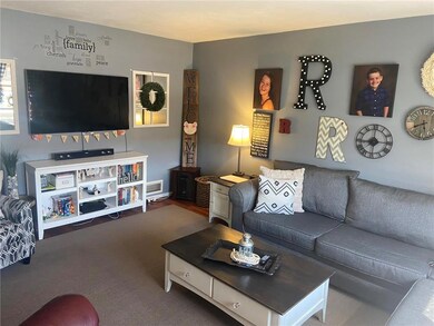 3393 S 2nd St, Whitehall, PA 18052 - photo 4