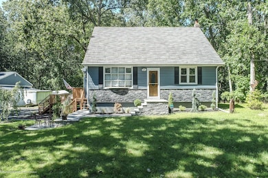 732 Monmouth Rd, Cream Ridge, NJ 08514 - photo 4