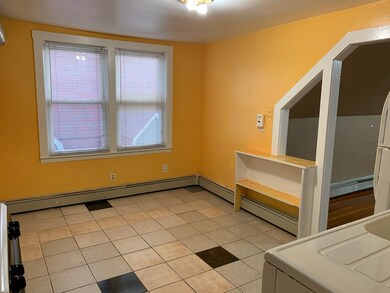 69 Shepton St unit 3, Dorchester Center, MA 02124 - photo 4