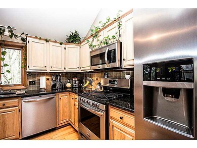 17 Brittney Ln, Warren, RI 02885 - photo 6