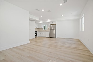 9239 Firth Blvd unit 1/2, Los Angeles, CA 90002 - photo 3