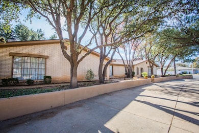 3313 74th St unit 3311 74th, Lubbock, TX 79423 - photo 5