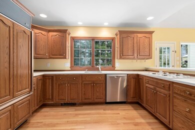 6 Skowhegan Way, Natick, MA 01760 - photo 5