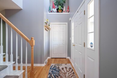 11 Natalie Ct, Schenectady, NY 12304 - photo 7