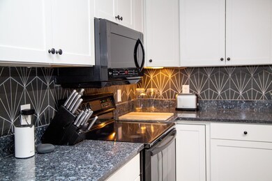 43 Dodge St, Rochester, NH 03867 - photo 5