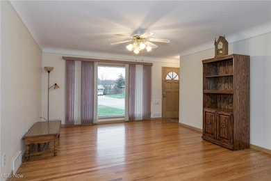 7618 Alan Pkwy, Middleburg Heights, OH 44130 - photo 6