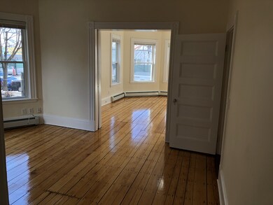 110 Berkshire St unit 1, Cambridge, MA 02141 - photo 4