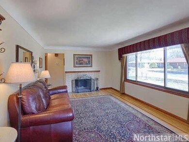 8314 Colfax Ave S, Bloomington, MN 55420 - photo 2