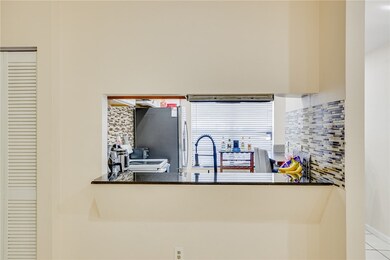 5360 Mendoza St unit two, West Palm Beach, FL 33415 - photo 6