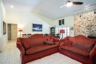 22267 Solitude Dr, Boca Raton, FL 33428 - photo 5