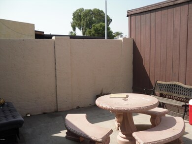 3303 W Del Monico Ln unit <WOW>, Phoenix, AZ 85051 - photo 5