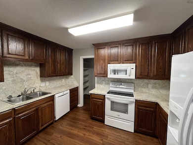 2908 Featherston Ave, Wichita Falls, TX 76308 - photo 4