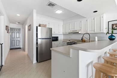 807 S Ocean Blvd unit B-3, North Myrtle Beach, SC 29582 - photo 3