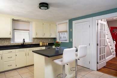 159 Warren Ave, Milton, MA 02186 - photo 5