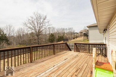 16324 Heartland Ln, Saint Robert, MO 65584 - photo 4