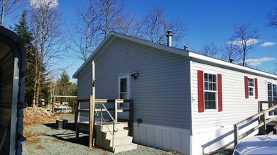 289 W Forest Lake Rd, Bethlehem, NH 03574 - photo 4