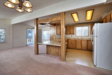 Kitchen-Living