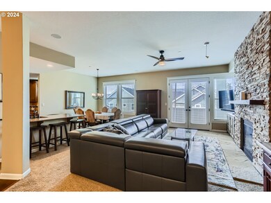 Living Room/Dining Room