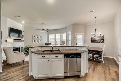 640 Crockett Dr, Lavon, TX 75166 - photo 6