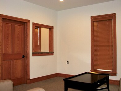 606 S Main St, Tuscola, IL 61953 - photo 5