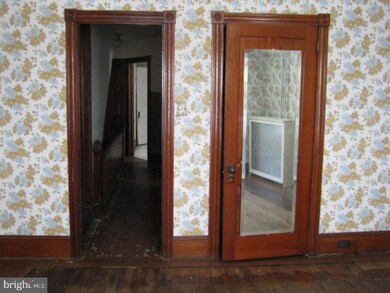 627 Arlington St, Tamaqua, PA 18252 - photo 7