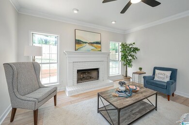 505 Lakeside Cir, Center Point, AL 35215 - photo 4