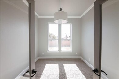 824 NE 20th Place, Moore, OK 73160 - photo 3