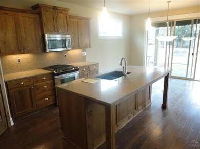 20862 Golden Gate Place, Bend, OR 97702 - photo 5