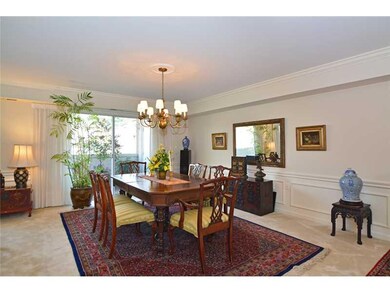 Dining Room. The dining room is well-suited for en