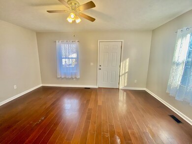 234 N 19th Ave, Beech Grove, IN 46107 - photo 2