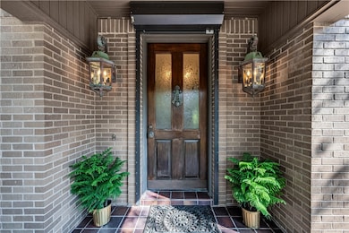 2006 Crescent Ct, Rockport, TX 78382 - photo 2