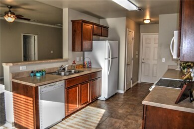 2319 Bent Tree Rd, Shawnee, OK 74804 - photo 4