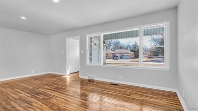 921 Davis St NW, Ardmore, OK 73401 - photo 6
