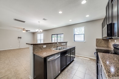 843 Trilby, San Antonio, TX 78253 - photo 4