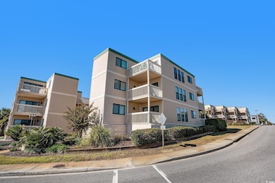 View of apartment building / complex