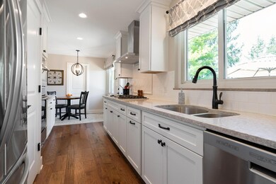 2162 Oakmont Rd-21