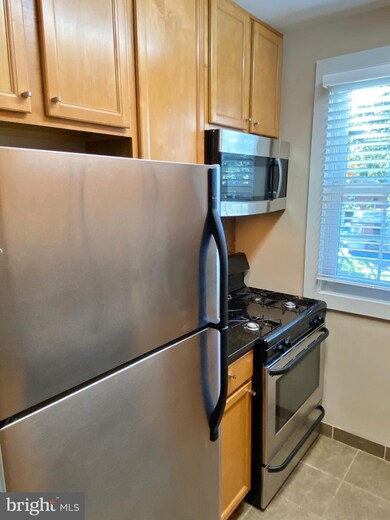 4324 2nd Rd N unit 4, Arlington, VA 22203 - photo 5