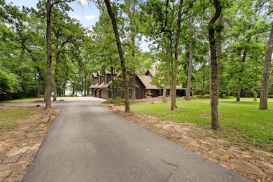 Large private driveway with ample parking.