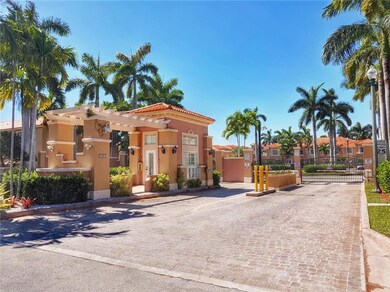 704 SW 106th Ave, Pembroke Pines, FL 33025 - photo 3