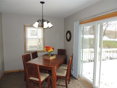 1623 Parker St, Cedar Falls, IA 50613 - photo 5