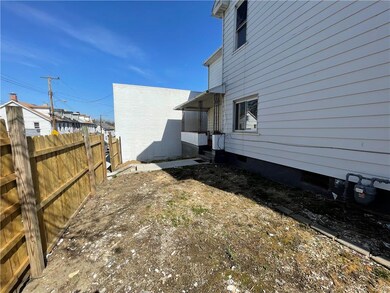 703 S 5th St, Allentown, PA 18103 - photo 4