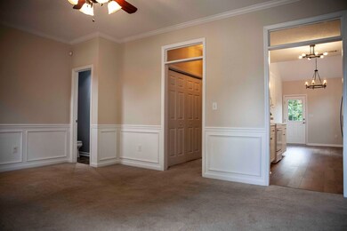 2FamilyRoom3