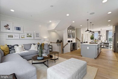 13056 Clarksburg Square Rd, Clarksburg, MD 20871 - photo 6