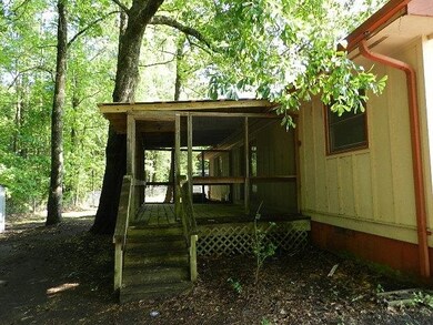 617 Dennis Rd, Jacksonville, NC 28546 - photo 5