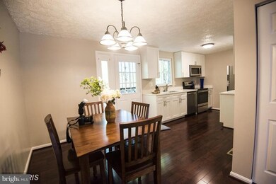 37 Dufief Ct, North Potomac, MD 20878 - photo 7