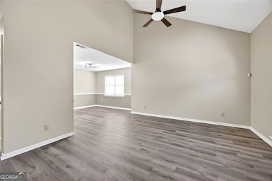 1024 Oakwood Chase Cir, Stone Mountain, GA 30083 - photo 6