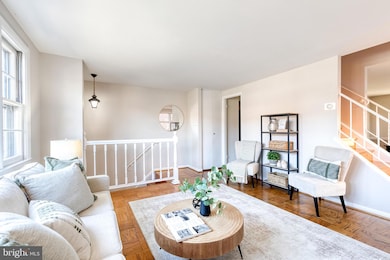 957 Circle Dr, Halethorpe, MD 21227 - photo 5