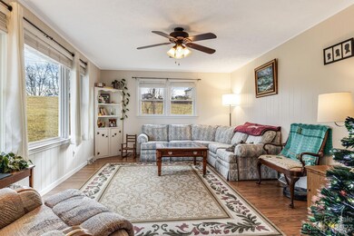 11 Overlook Dr, Leicester, NC 28748 - photo 4